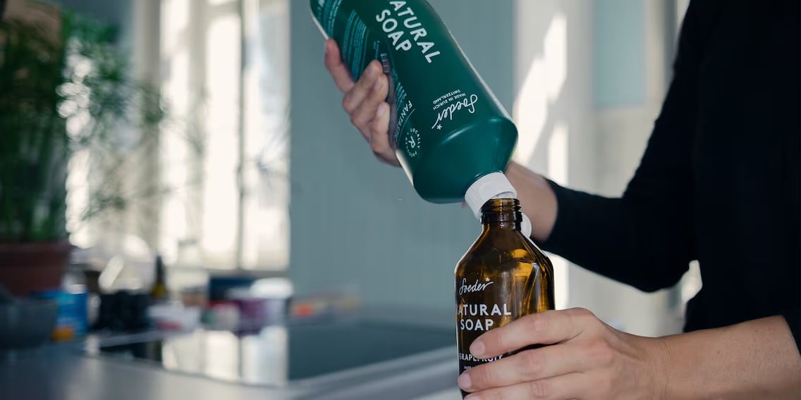 Cura del corpo - Ricarica di sapone naturale Giardino delle erbe Cura del corpo - Ricarica di sapone naturale Giardino delle erbe